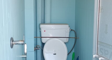 Ayodhya Cantt Palace & Restaurant Room Type - Triple Ac Room