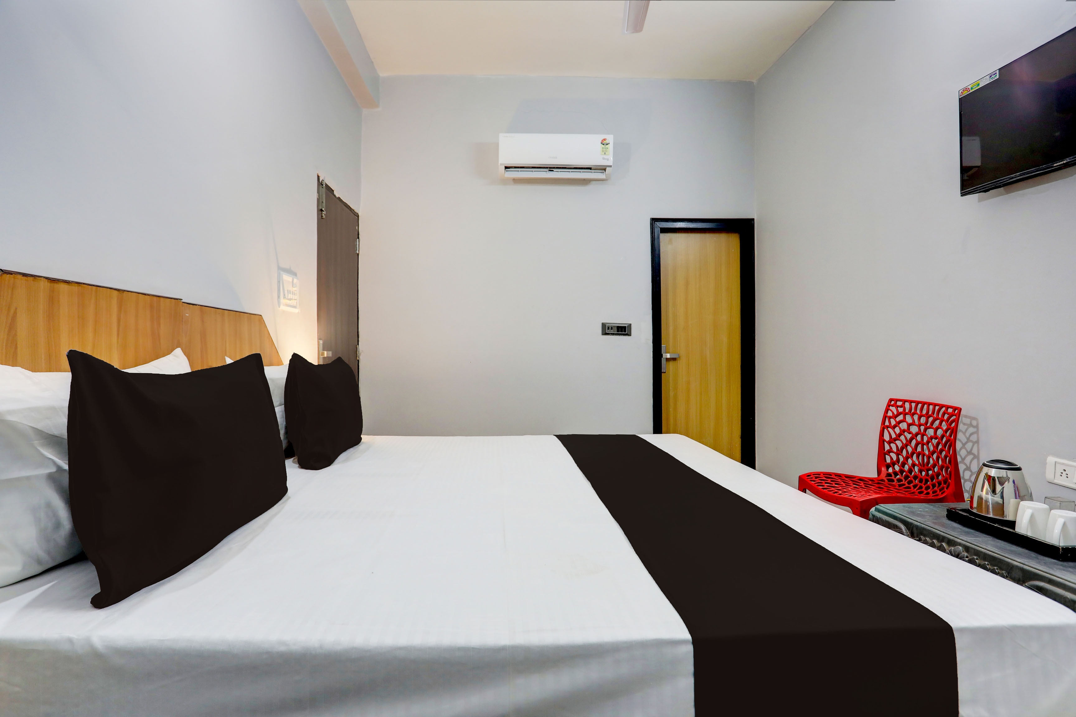 Hotel O 4 Square Residency - Tap to explore photos