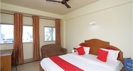 Hotel Keshari Room Type - Deluxe A/c