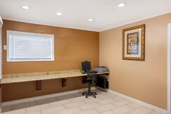 Best Western Snyder Inn