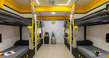 The Hosteller Fort Kochi, Ocean Edge Room Type - Bed in 8 Bed Mixed Dormitory - External Shared Washroom