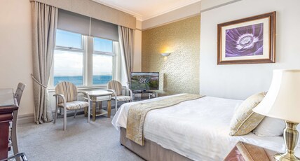 BEST WESTERN WALTON PARK HOTEL Room Type - 1 Double Bed, Standard Room, Free High Speed Internet, Comfort, Non-Smoking BEST WESTERN WALTON PARK HOTEL Room Type - 1 Double Bed, Standard Room, Free High Speed Internet, Comfort, Non-Smoking