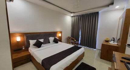 Sukoon Signature Room Type - Corpoarte Room (Twin or King)