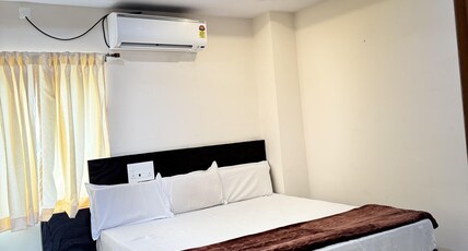 VRPALACE Room Type - DELUXE ROOM G2