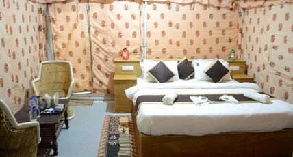 Desert Holiday Camp Room Type - Swiss Luxury Tent