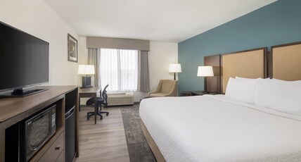 Best Western Plus Frontier Inn Room Type - 2357177