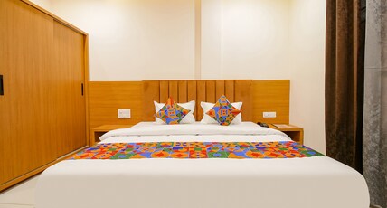 The Gravity Inn Room Type - Deluxe