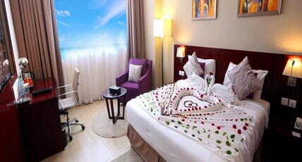V Hotel Fujairah Room Type - Classic Room Sea View