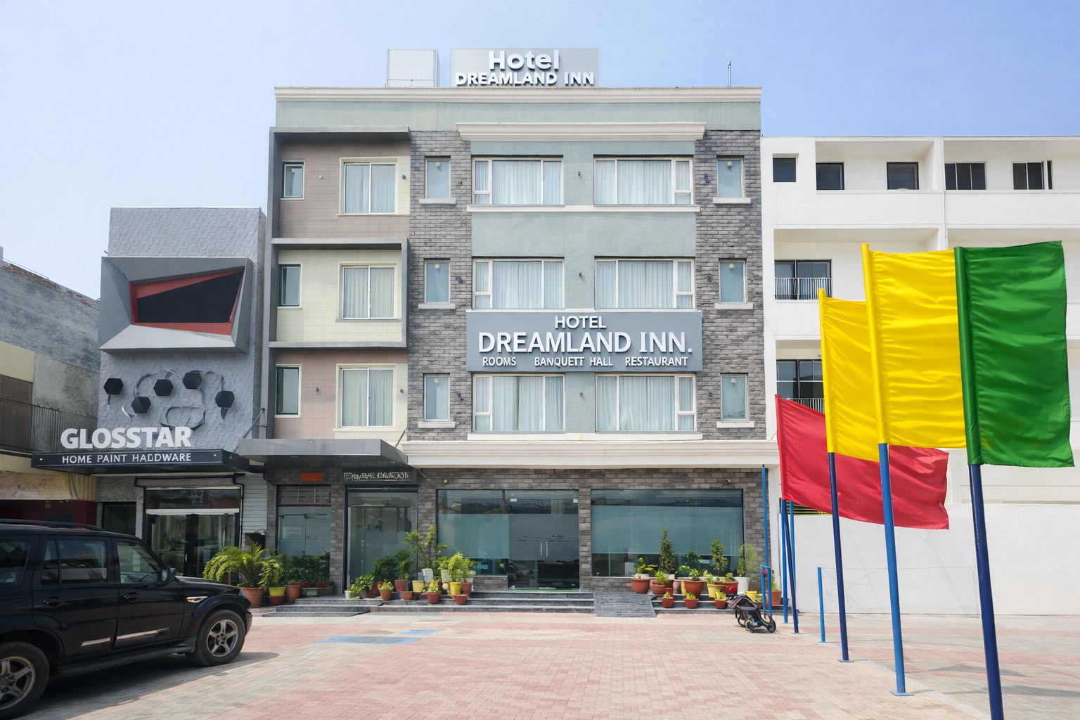 Hotel Dreamland Inn Zirakpur - Tap to explore photos