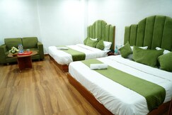Hotel Grand Royal Sandhu