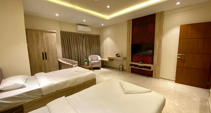 Shri sagar Hotel Room Type - Deluxe AC Room - Twin Bed Shri sagar Hotel Room Type - Deluxe AC Room - Twin Bed