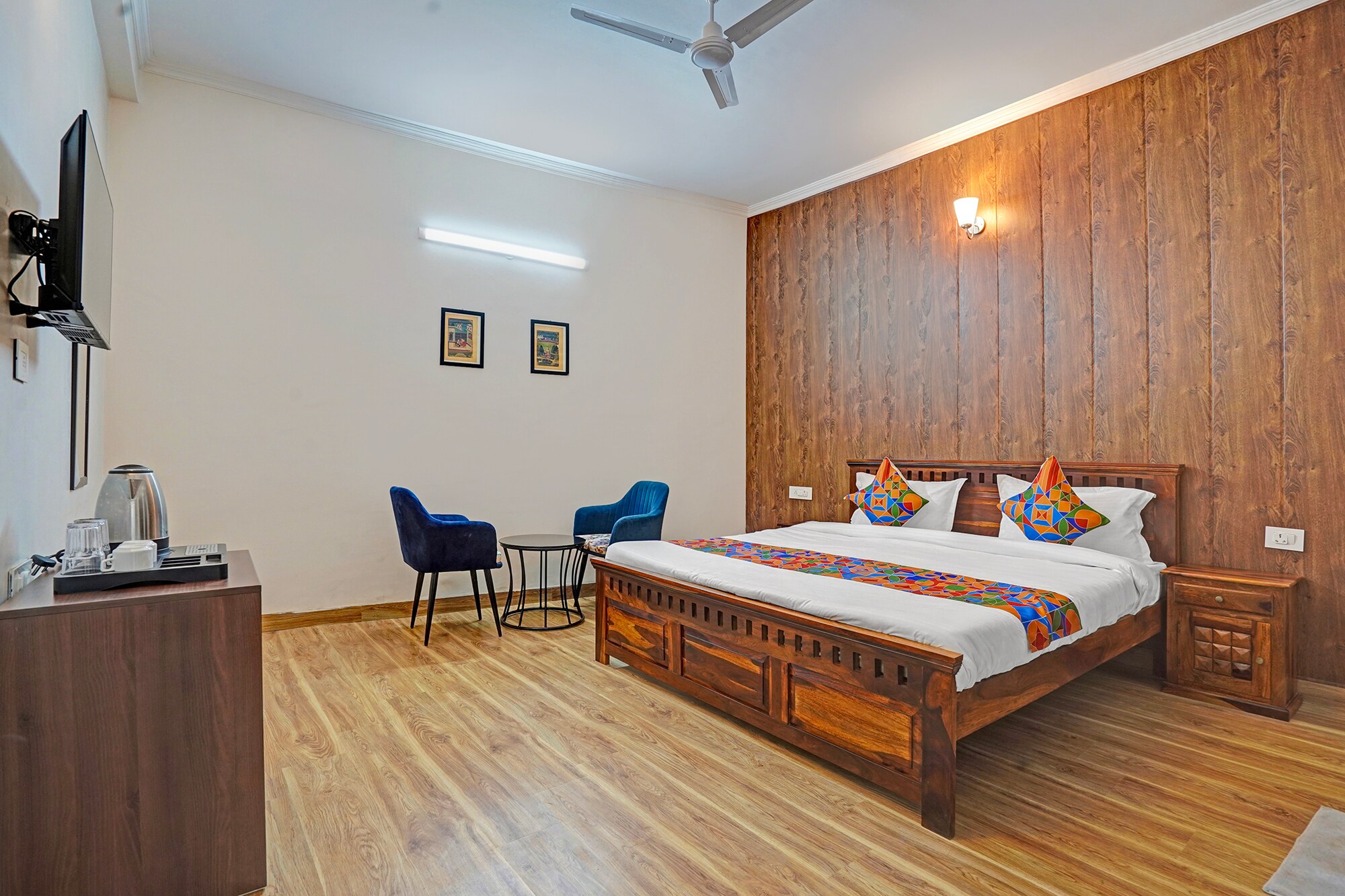FabHotel Hazel Town House - Tap to explore photos