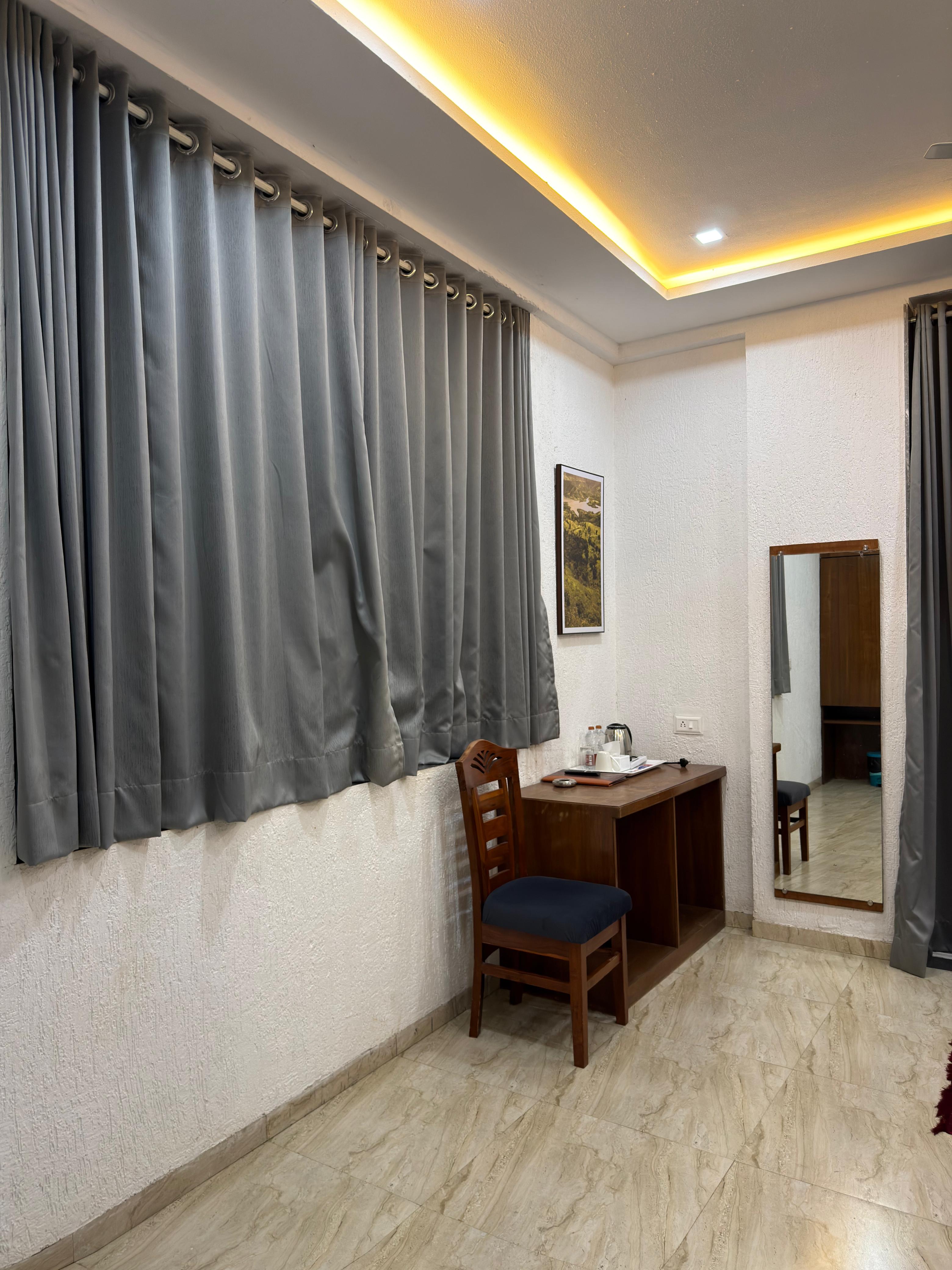 Aakaar Valley - Tap to explore photos