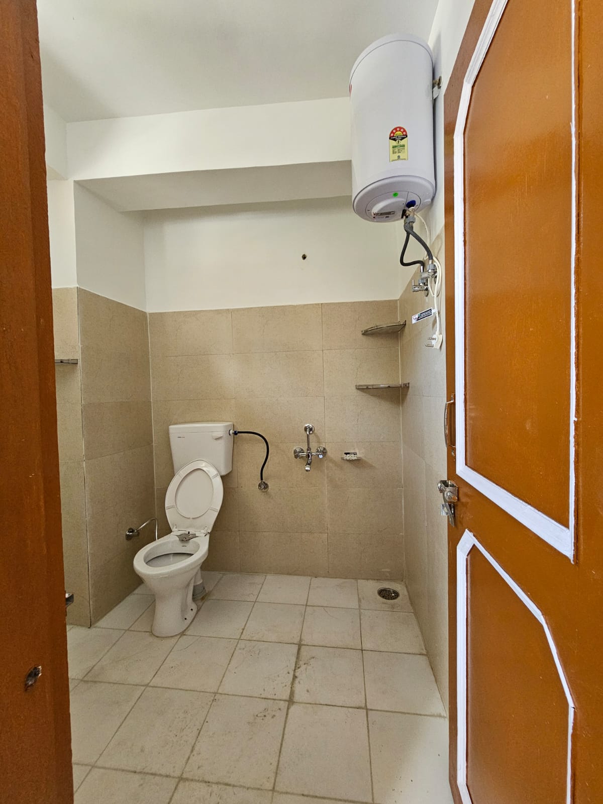 KAILASH DARSHAN HOME STAY - Tap to explore photos