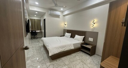 HOTEL FUN N FOOD Room Type - Standard Room