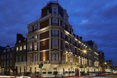 The Mandeville Hotel