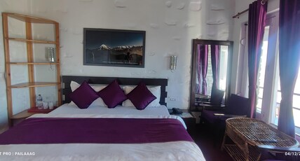 Pailaaag Orchards and Himalayan View Resort Room Type - Super Deluxe Himalayan View