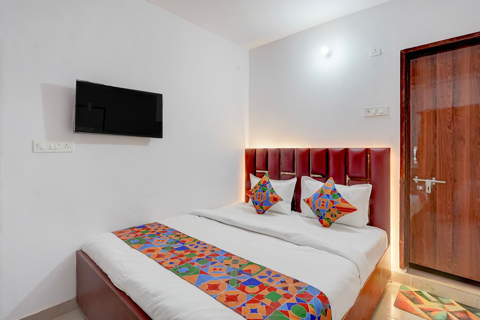 FabHotel Tree View Residency - Tap to explore photos