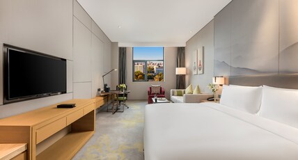 Holiday Inn BAOJI CENTRAL Room Type - 1 King Standard High Floor