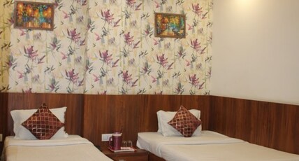 Hotel Jai Palace Room Type - Deluxe Room Twin Bed