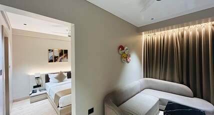 Rudraksh Hotel & Banquet Room Type - AC Suite Room