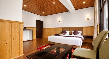 The Royal Boutique Room Type - Super Deluxe Room with Mountain View