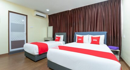 Hotel O Jasin Room Type - Suite Triple