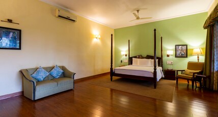 ama Stays & Trails- Cottabetta Bungalow, Coorg Room Type - Cottabetta Heritage Verandah Room 1 - 01 Bedroom