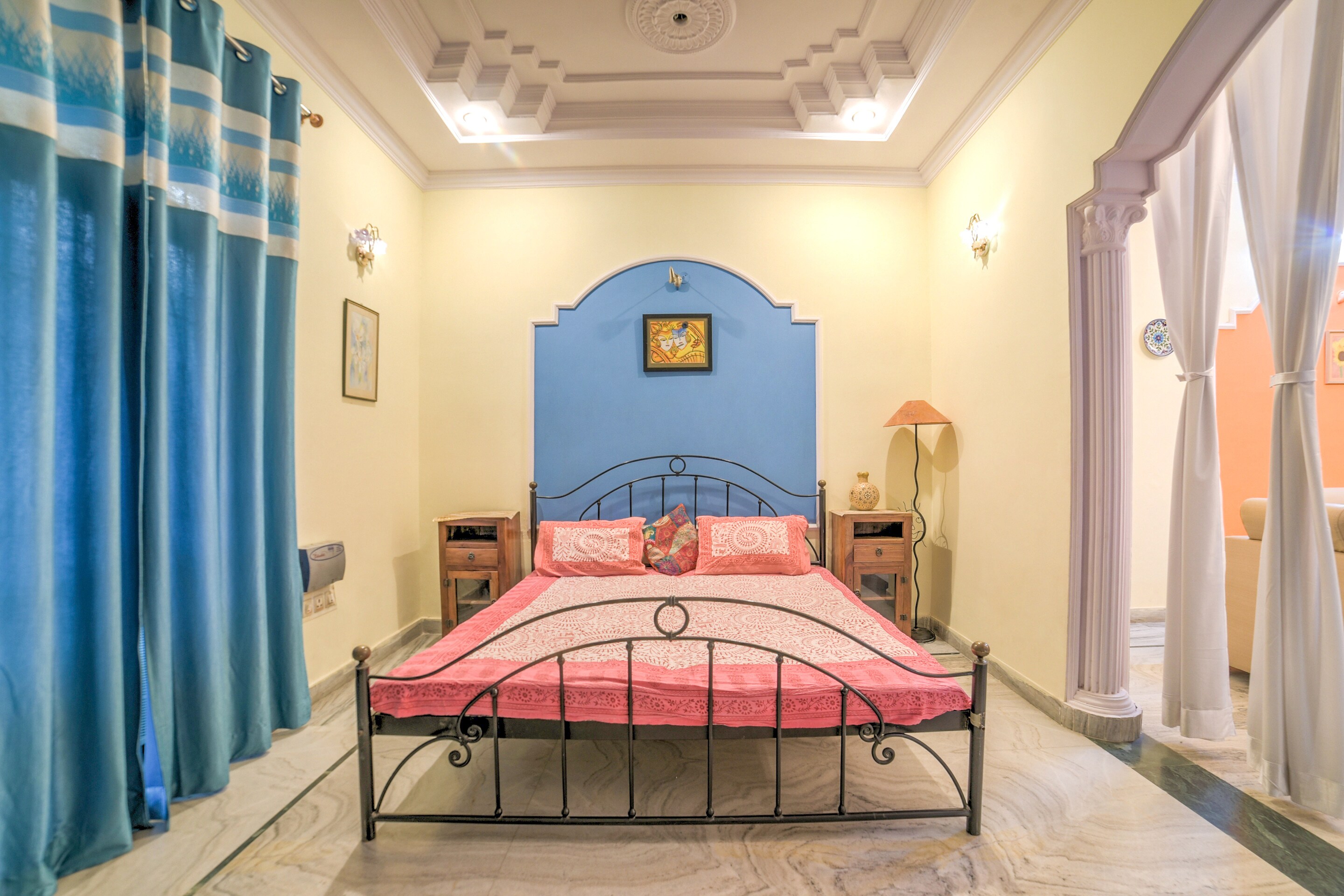 Little Palace-3 BHK Homestay - Tap to explore photos