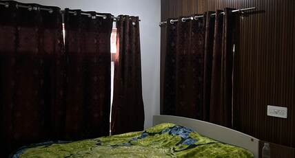 Homesleeper homestay Room Type - Bedroom 2