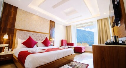 Abhilashi Residency & Spa - Centrally Heated Room Type - Super Deluxe Room with Balcony