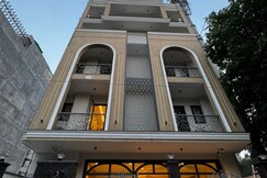 Cozy Cove Luxe Stay Near Medanta