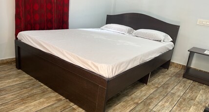 Day Night Resort & Restaurant Room Type - Bedroom 7