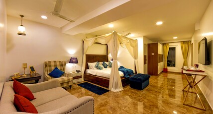 RISA Banquets Room Type - Suite