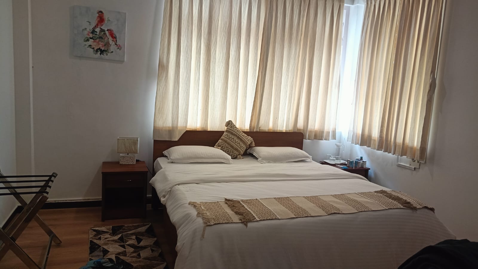 Voltas Guest house twin sharing, Thane - Tap to explore photos