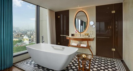 Grand Mercure Hanoi Room Type - Deluxe Suite, King Bed, Lounge Access Grand Mercure Hanoi Room Type - Deluxe Suite, King Bed, Lounge Access