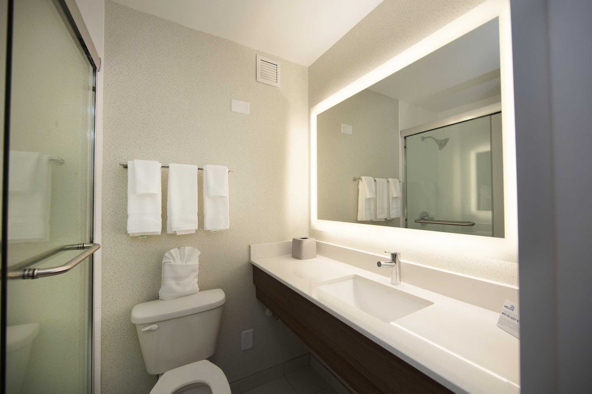 Holiday Inn Express ATHENS-UNIVERSITY AREA - Tap to explore photos
