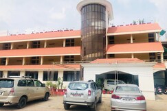 Hotel Chhatarpur Regency
