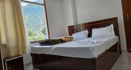 KAILASH DARSHAN HOME STAY Room Type - Bedroom 3