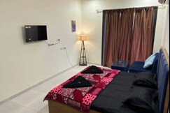 Ivy Bliss Studio with Private Pool, B 05, Karjat