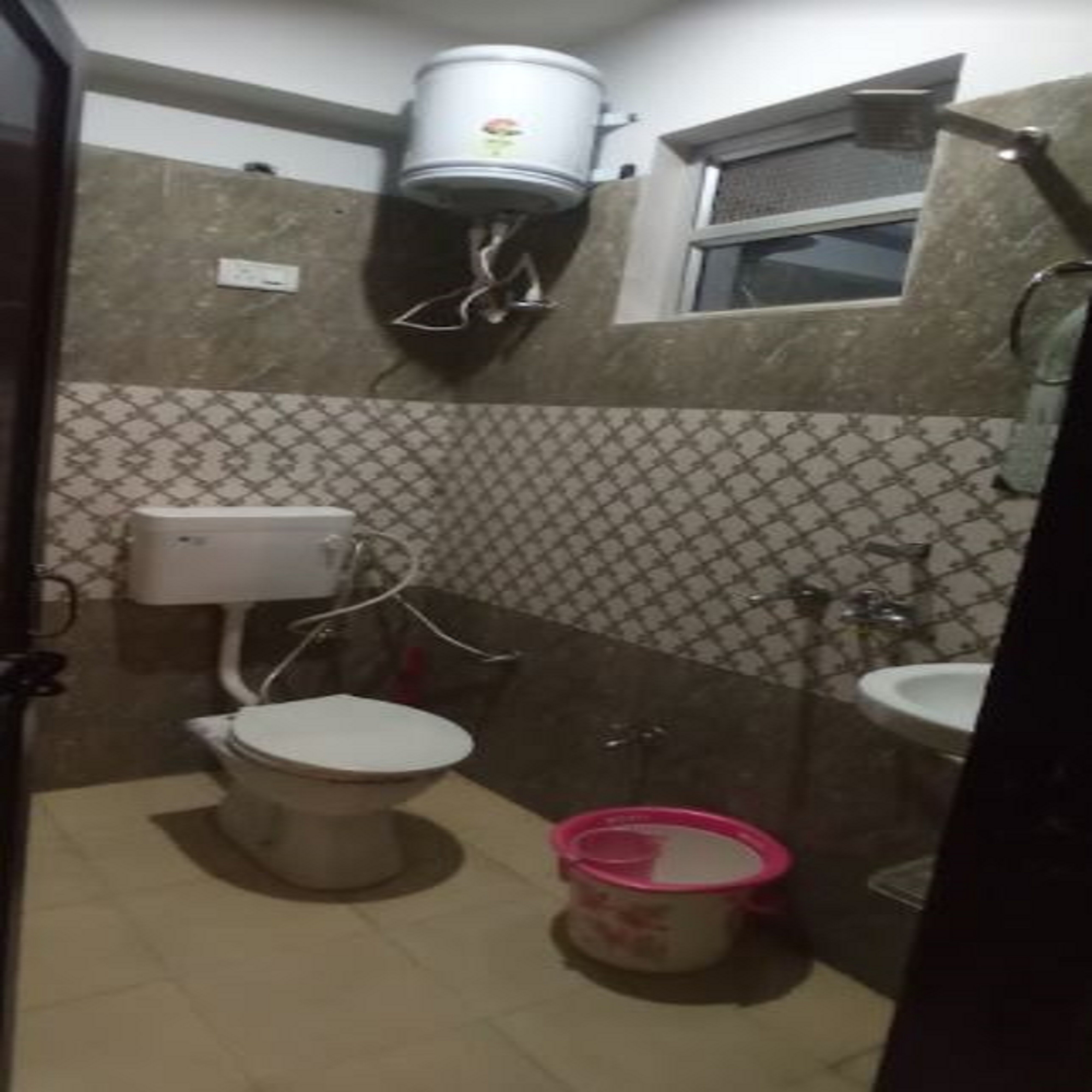 Sapna Hotel - Tap to explore photos