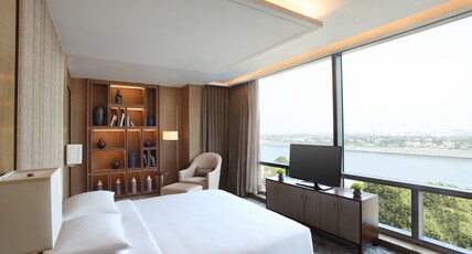 Hyatt Regency Ahmedabad Room Type - DIPLOMATIC SUITE