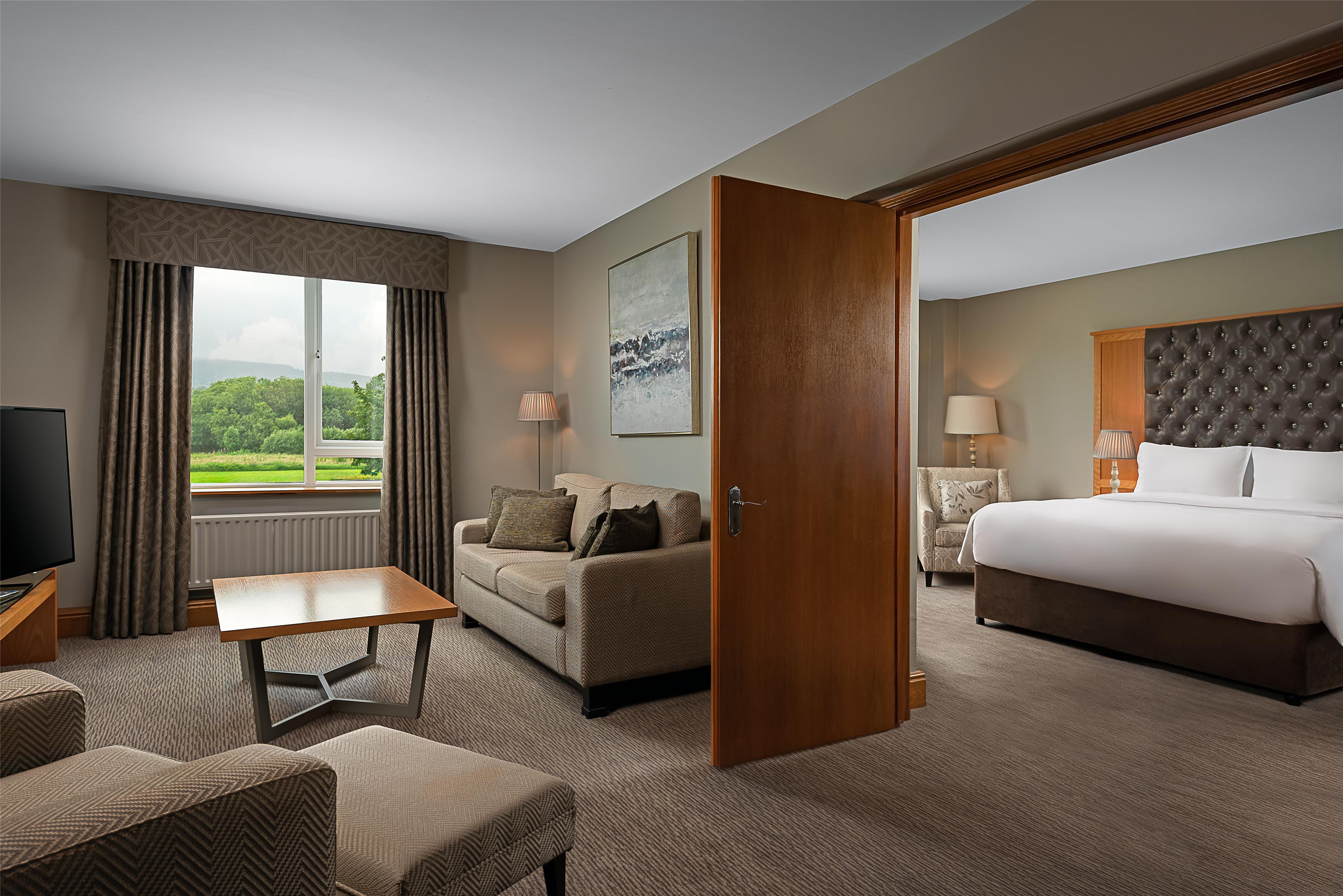 Radisson Blu Hotel & Spa, Limerick - Tap to explore photos