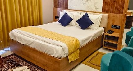 HOTEL ABHIJIT Room Type - PREMIUM ROOM