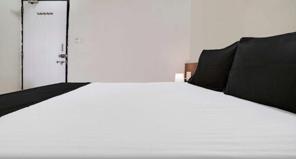 Hotel New Balaji Ahembdabad Room Type - Classic Room