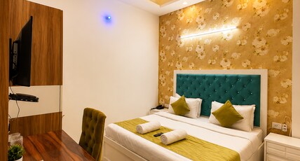 The Grand Palace Room Type - Deluxe Small Room The Grand Palace Room Type - Deluxe Small Room