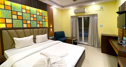 Sonargaon Beach Resort (Run and Managed by MBS Leisure Hotels & Resorts) Room Type - Deluxe Double (Sea View and Pool View) Sonargaon Beach Resort (Run and Managed by MBS Leisure Hotels & Resorts) Room Type - Deluxe Double (Sea View and Pool View)