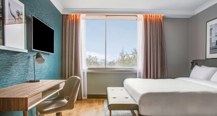 Radisson Hotel & Conference Centre London Heathrow Room Type - Superior Room