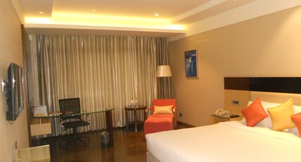 Hotel Shakti Continental Room Type - PREMIUM (KING)