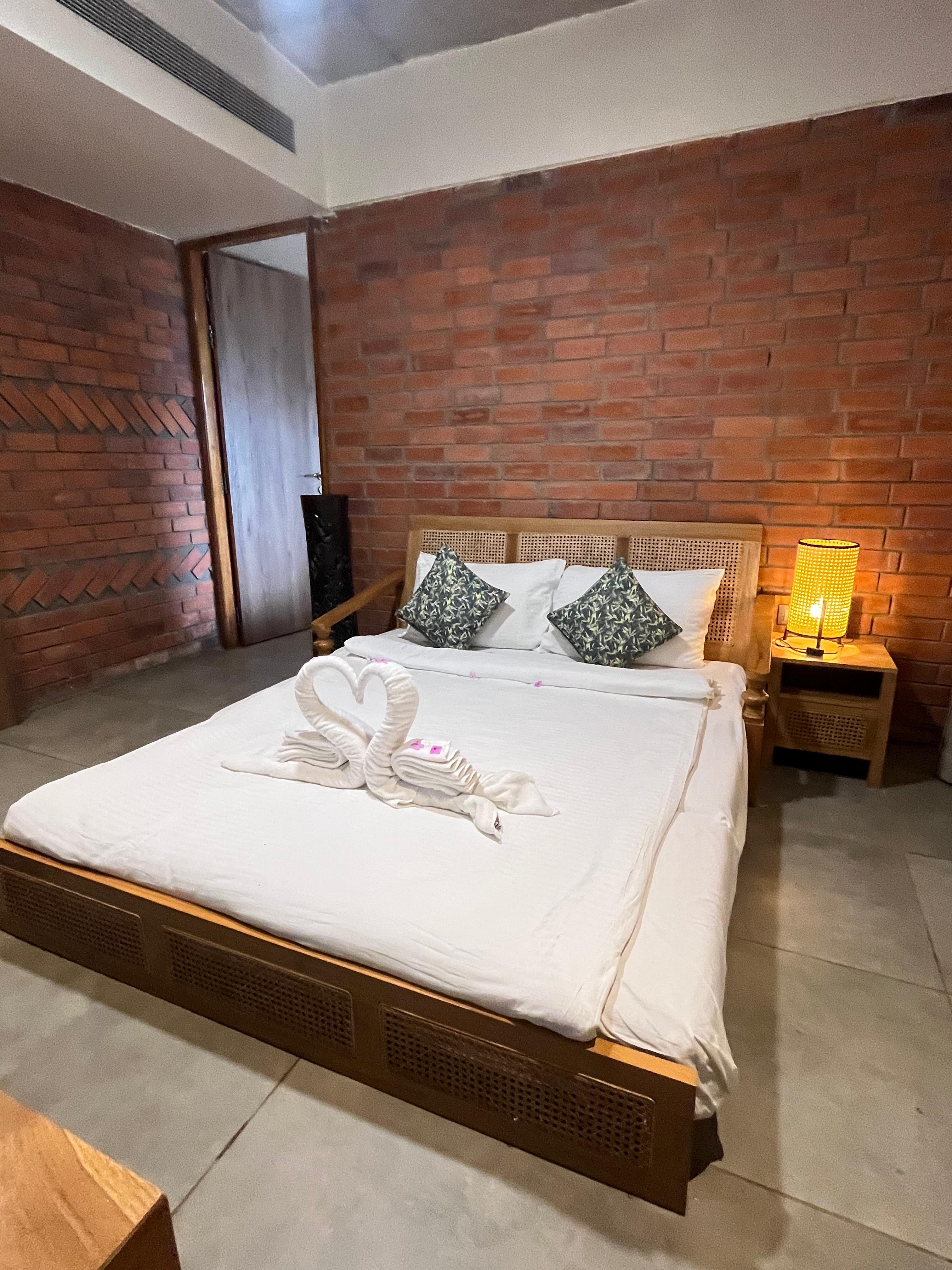 The Foresta Resort & Spa - Tap to explore photos